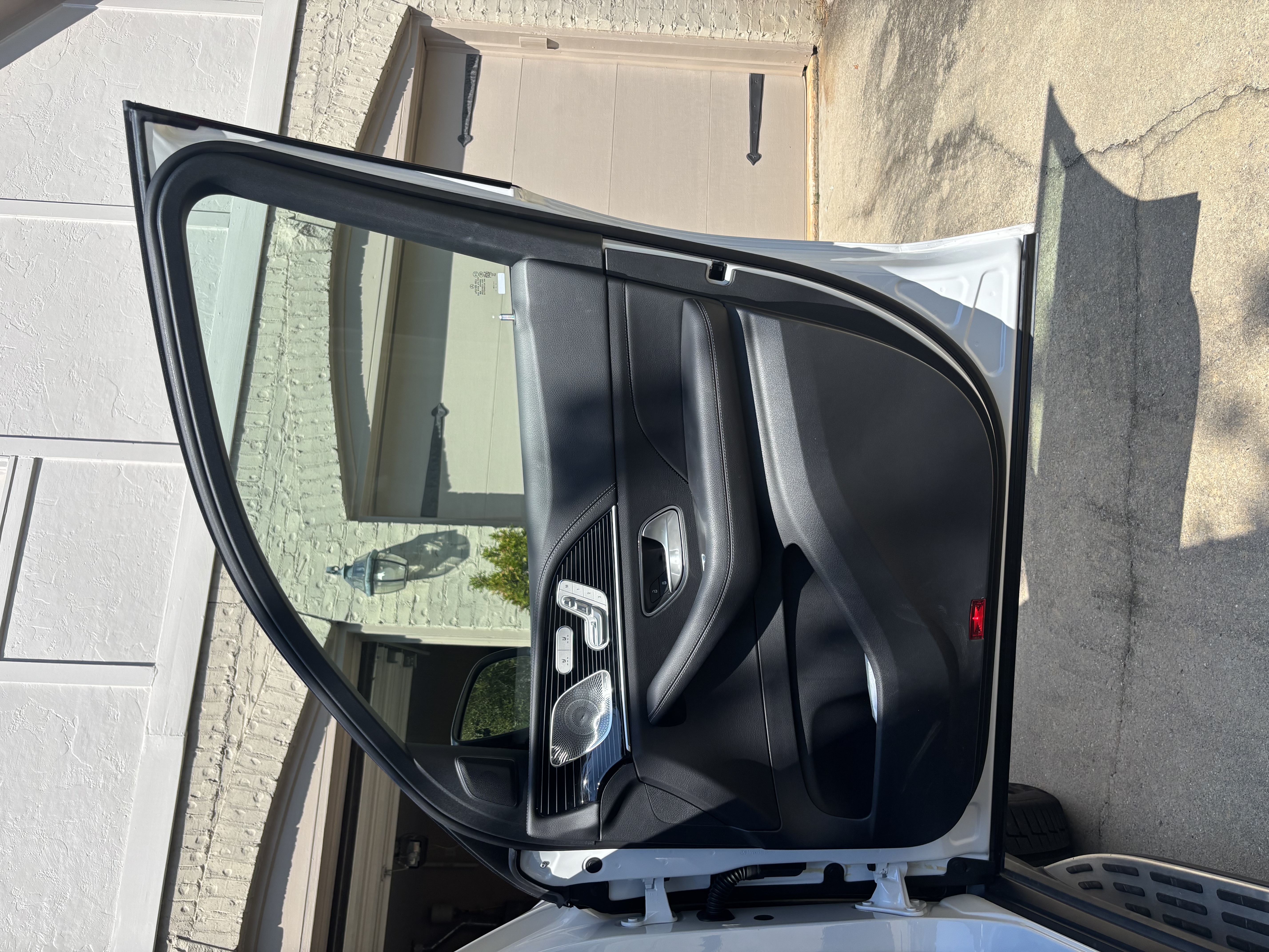 Mercedes door before